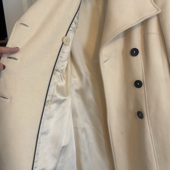 TAHARI Long Cream Colored Wool Coat - Picture 8 of 16